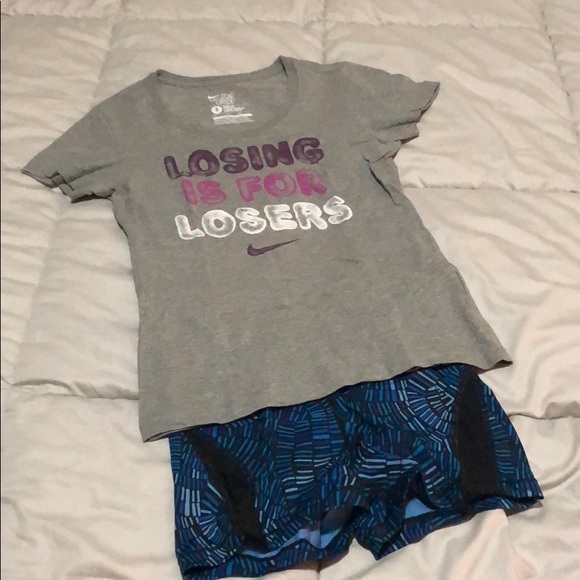 Nike Small losing is for losers tee - Picture 2 of 4